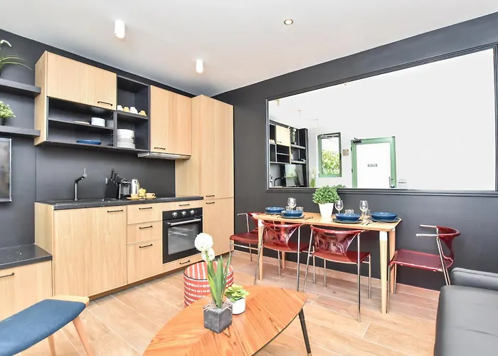 Cosy - 1br-4p - Republique Daire